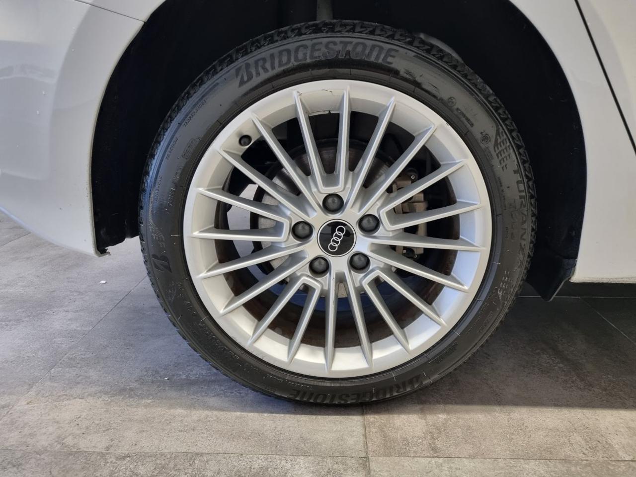 AUDI A3 SPB 40 TFSI e S tronic Business Advanced - 6