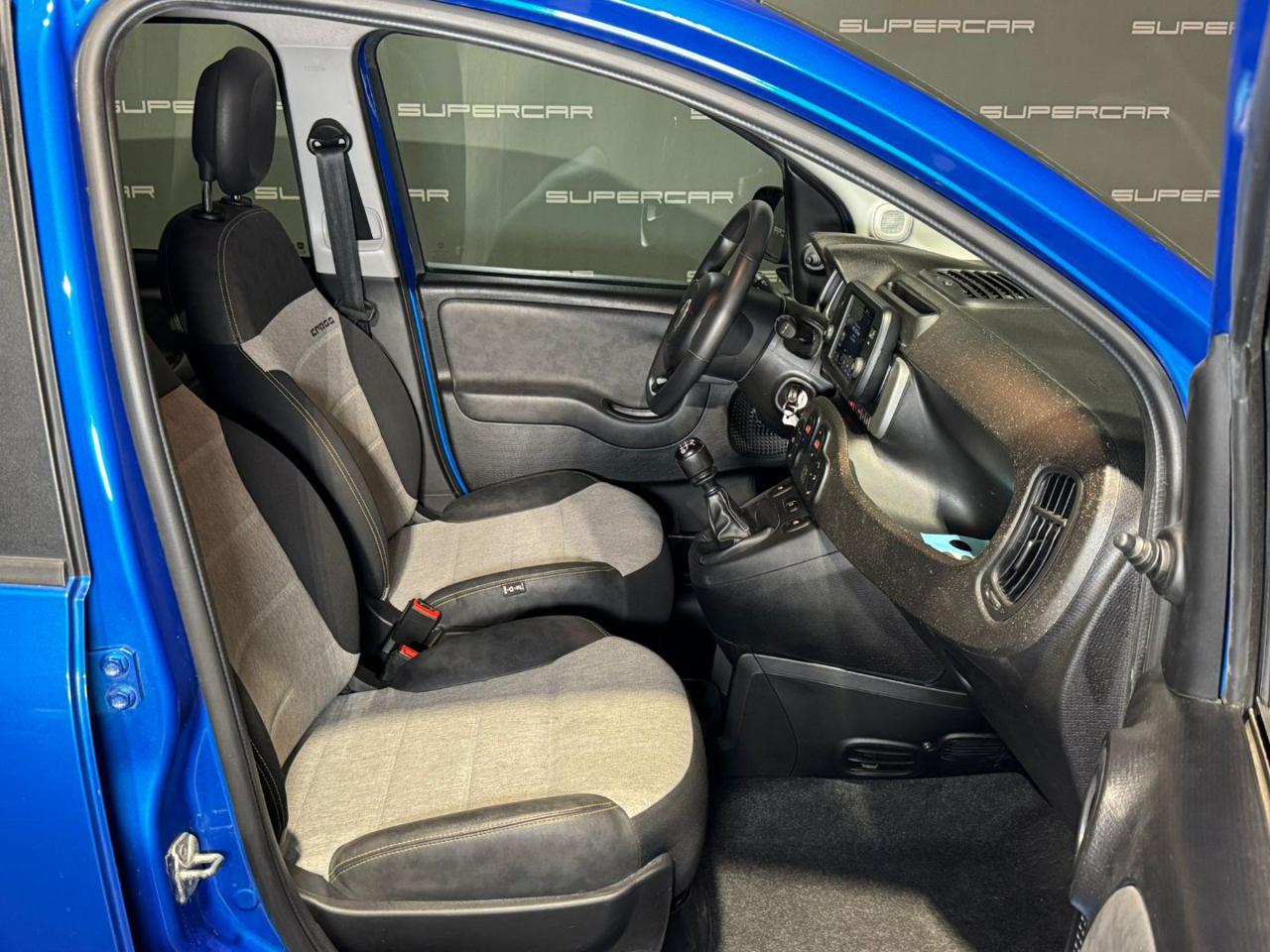 FIAT Panda Cross 1.0 FireFly S&S Hybrid - 11