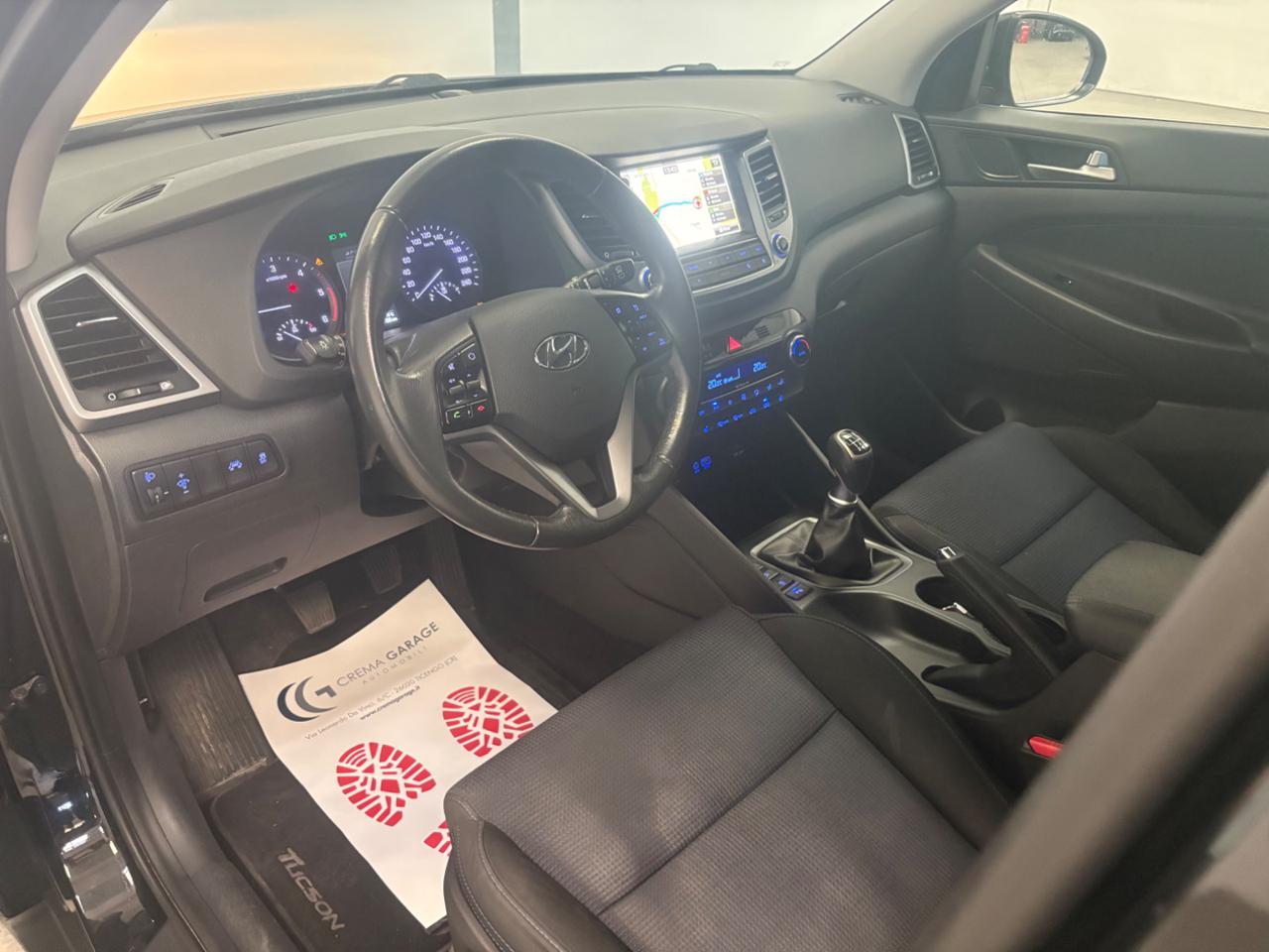 HYUNDAI Tucson 1.7 CRDi XPossible - 11