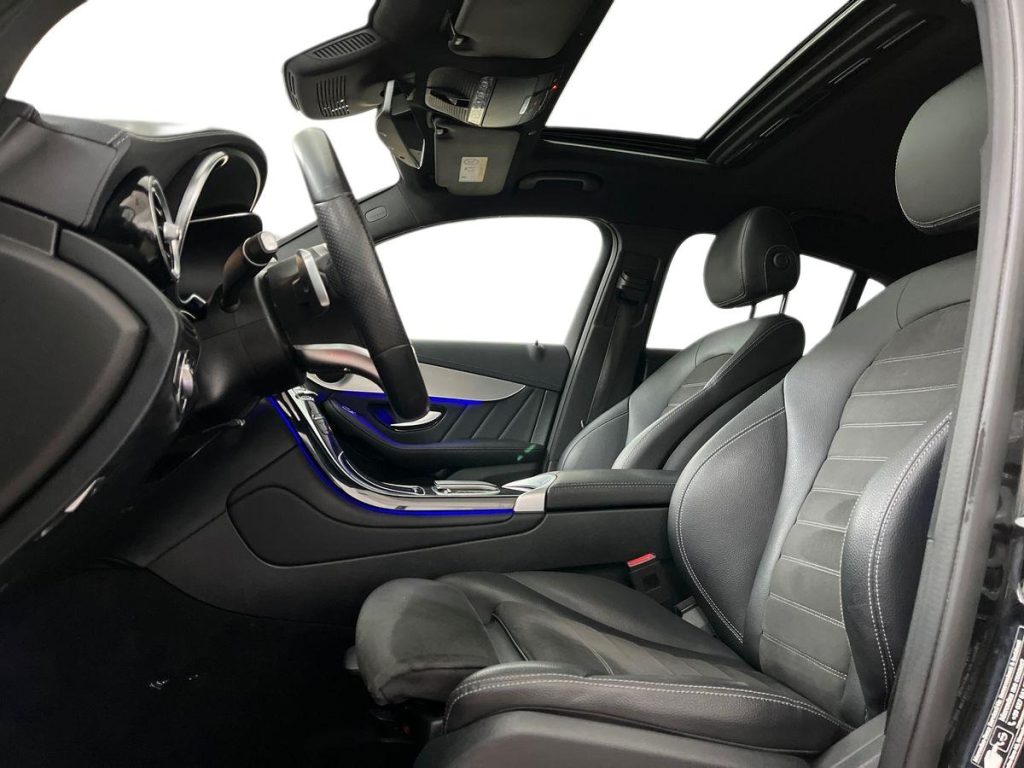 MERCEDES-BENZ GLC 220 d 4Matic Coupé Premium - 10