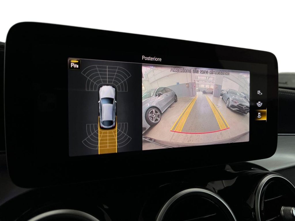 MERCEDES-BENZ GLC 220 d 4Matic Coupé Premium - 12