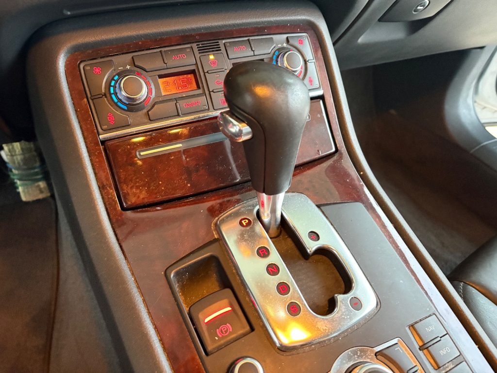 AUDI A8 3.0 V6 TDI TRAZIONE INTEGRALE POCHI CHILOMETRI - 26