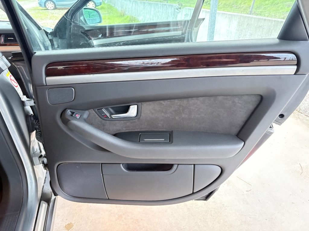 AUDI A8 3.0 V6 TDI TRAZIONE INTEGRALE POCHI CHILOMETRI - 41