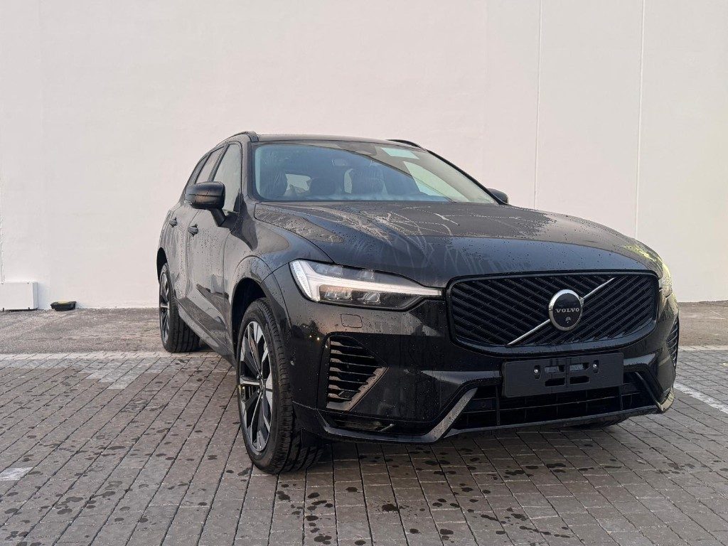 VOLVO XC60 T6 Plug-in hybrid AWD automatico Plus Dark - Foto 3