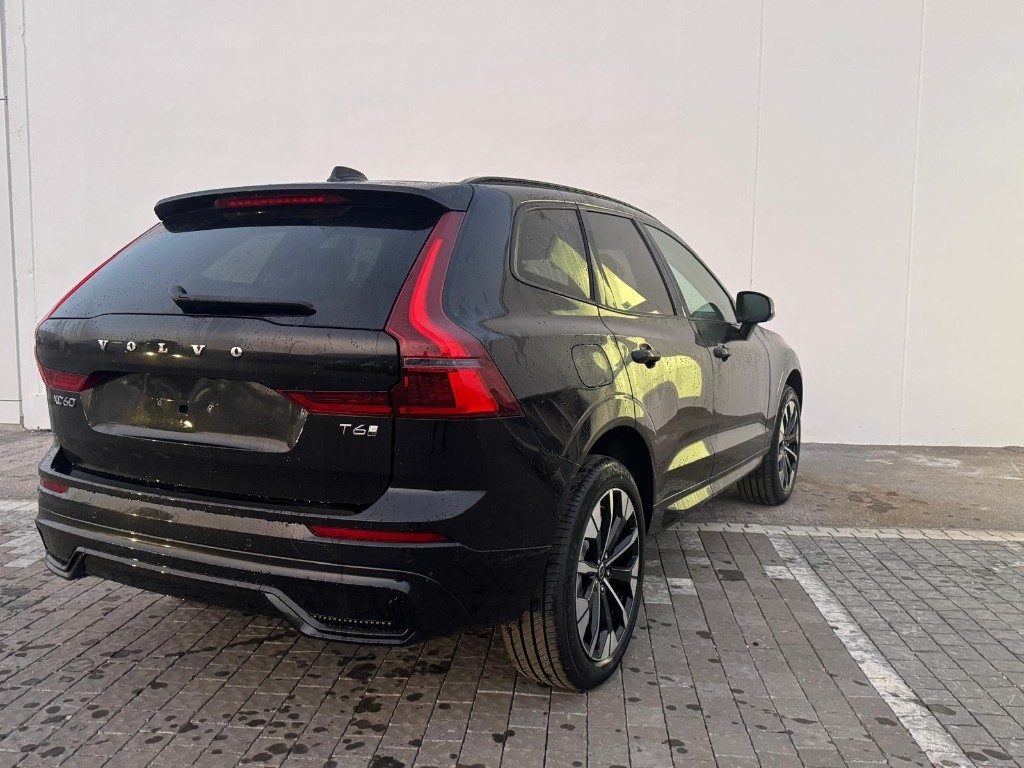 VOLVO XC60 T6 Plug-in hybrid AWD automatico Plus Dark - Foto 5