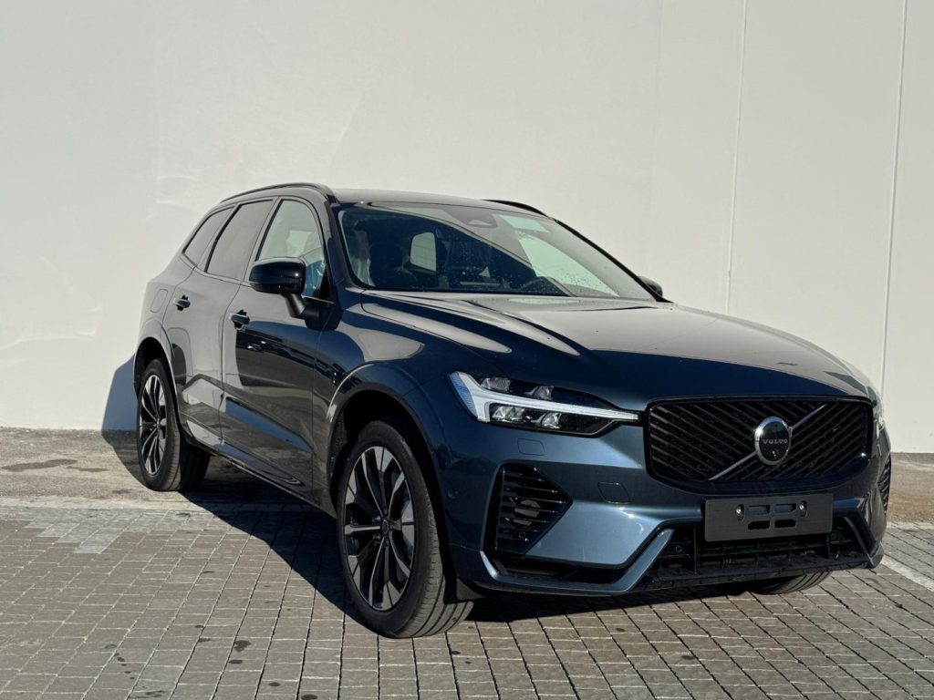 VOLVO XC60 T6 Plug-in hybrid AWD automatico Plus Dark - Foto 3