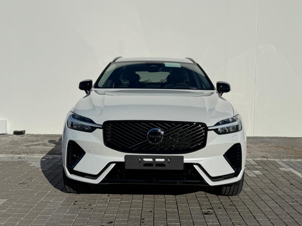 VOLVO XC60 T6 Plug-in hybrid AWD automatico Plus Dark - Foto 2