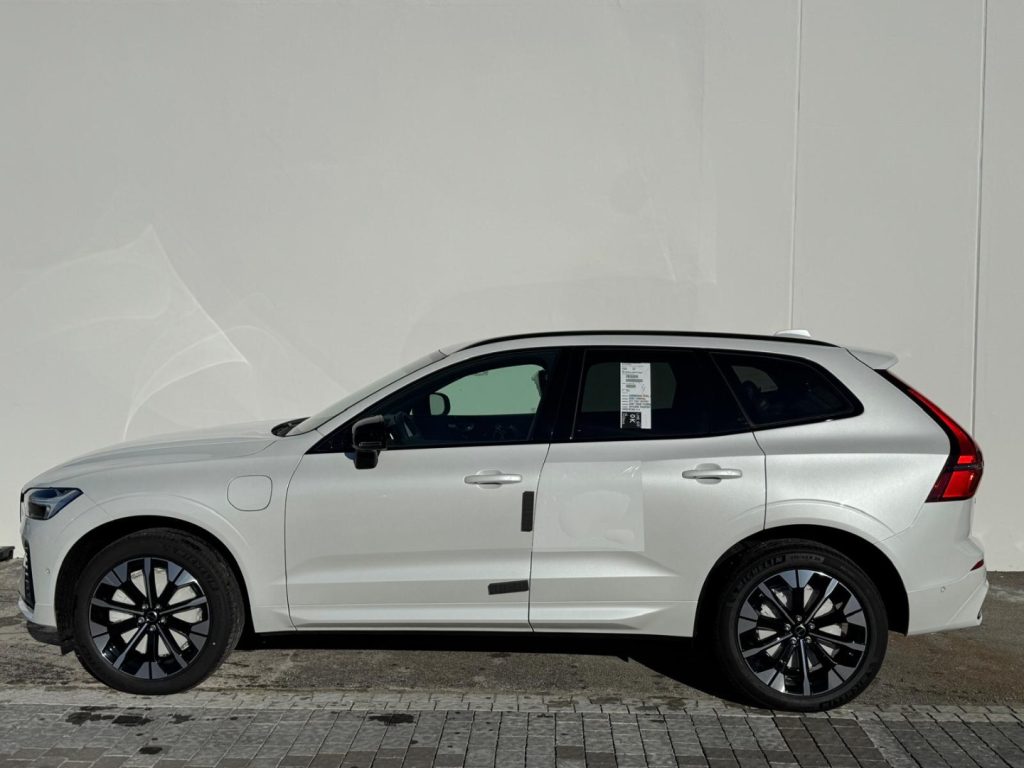VOLVO XC60 T6 Plug-in hybrid AWD automatico Plus Dark - Foto 4