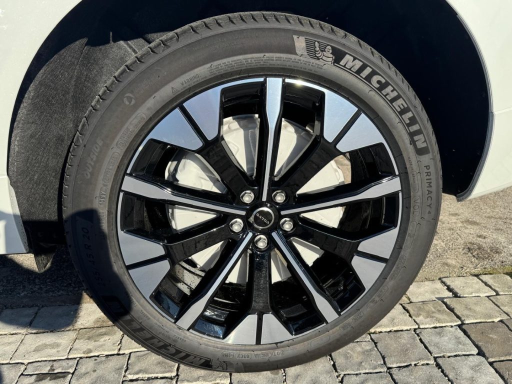 VOLVO XC60 T6 Plug-in hybrid AWD automatico Plus Dark - Grid Foto 13