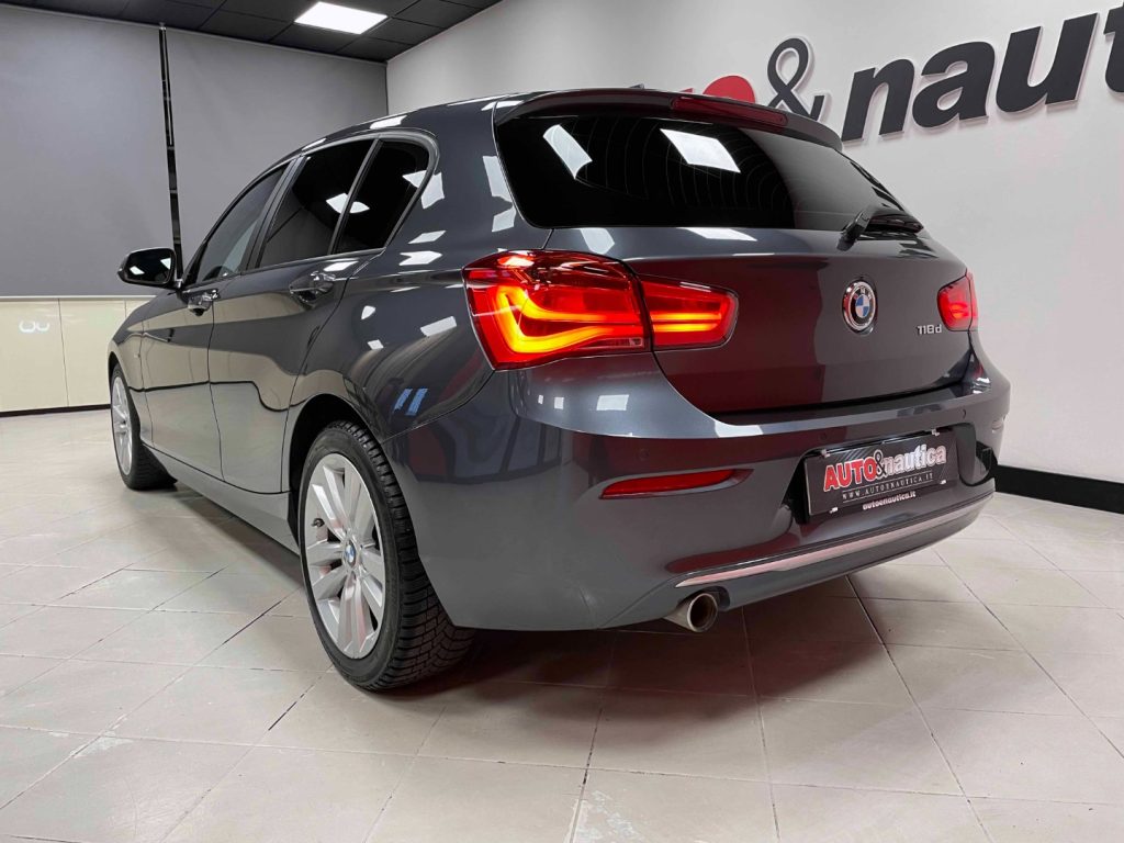 BMW 118 D URBAN 5P AUTO - 9