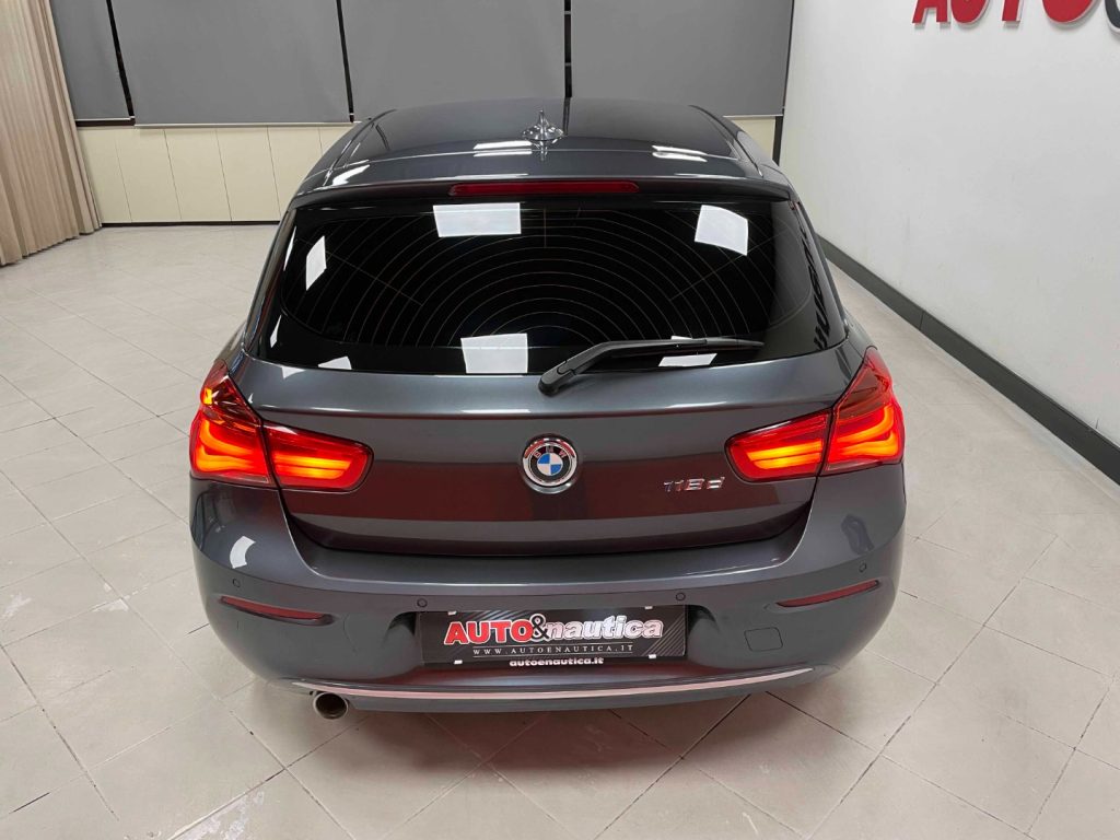 BMW 118 D URBAN 5P AUTO - 38