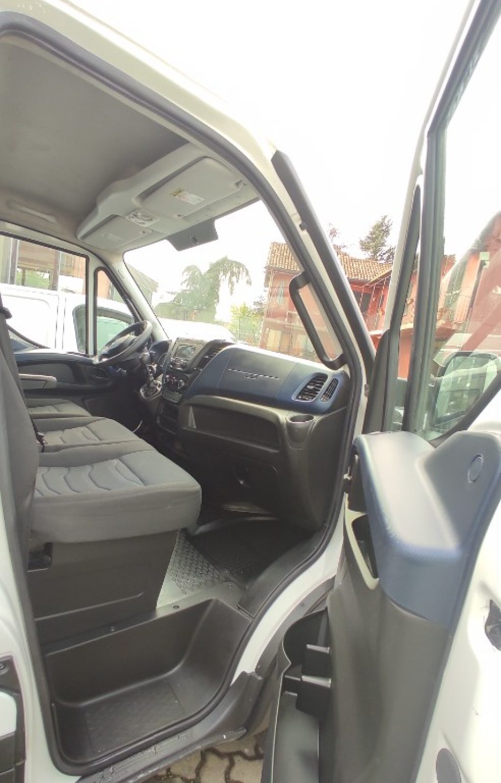 IVECO DAILY 3.0 METANO  35C14N NV 3520. H2 BLUE P. QUAD- - 5