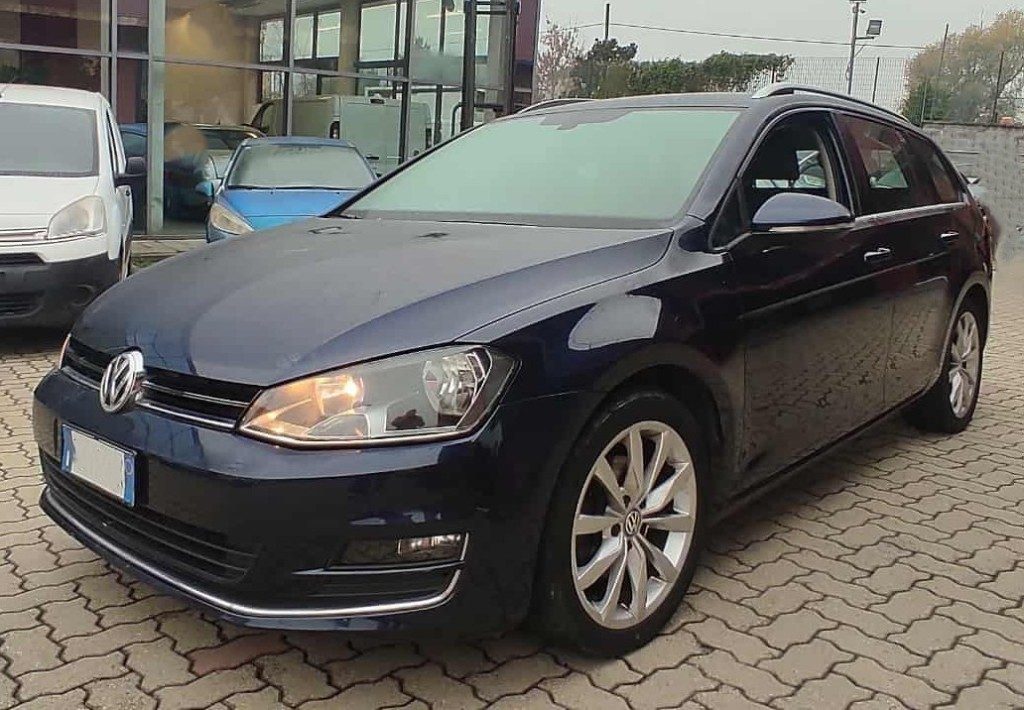 VOLKSWAGEN Golf Variant 2.0 TDI Executive BlueMotion Technology - 9