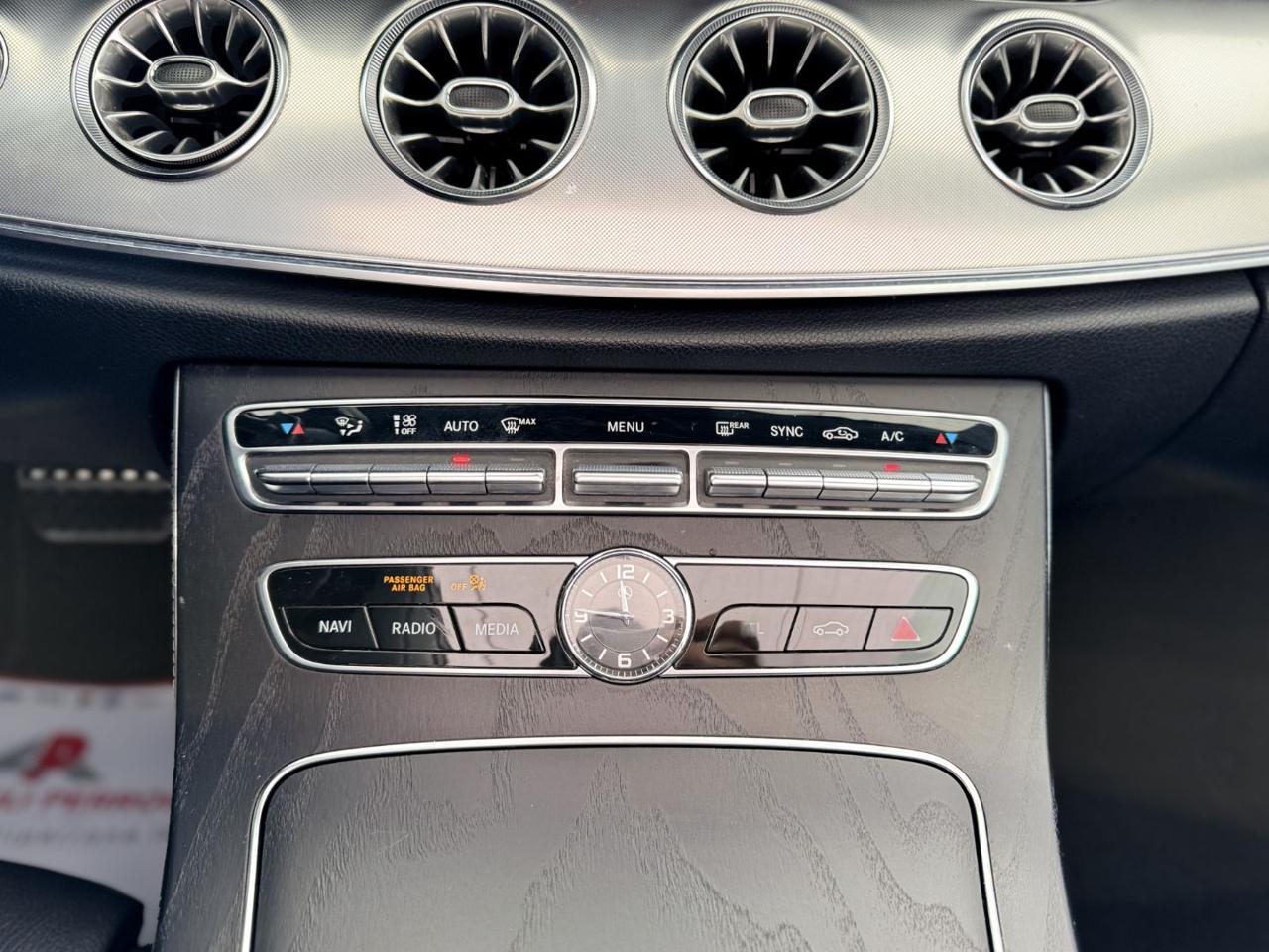 MERCEDES-BENZ E 220 d Cabrio Premium AMG (Pelle/Navi/Retro/LED/Auto) - 16