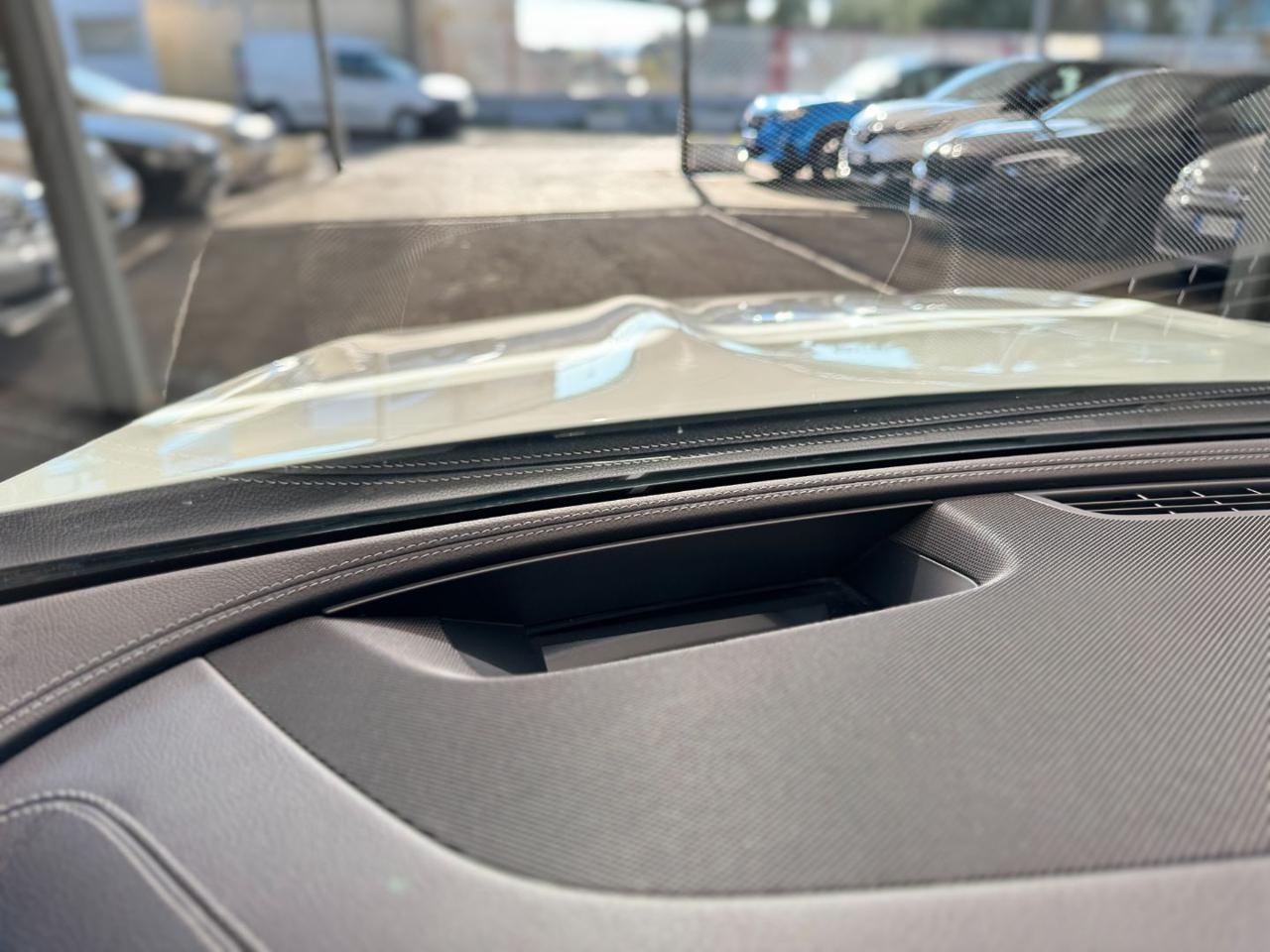 MERCEDES-BENZ E 220 d Cabrio Premium AMG (Pelle/Navi/Retro/LED/Auto) - 40