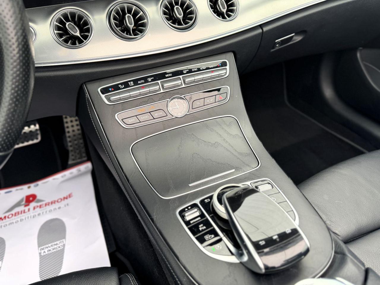 MERCEDES-BENZ E 220 d Cabrio Premium AMG (Pelle/Navi/Retro/LED/Auto) - 33