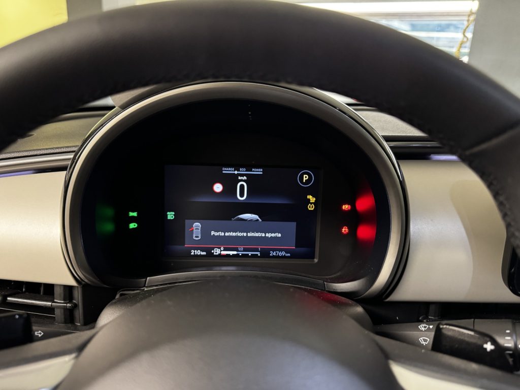 FIAT 600 Hybrid 110 CV DCT MHEV La Prima - 11