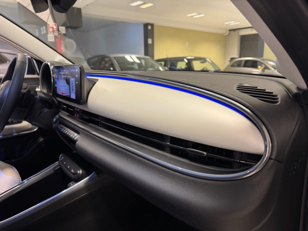 FIAT 600 Hybrid 110 CV DCT MHEV La Prima - 12