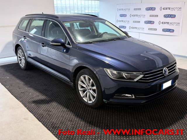 VOLKSWAGEN Passat Variant Blu metallizzato
