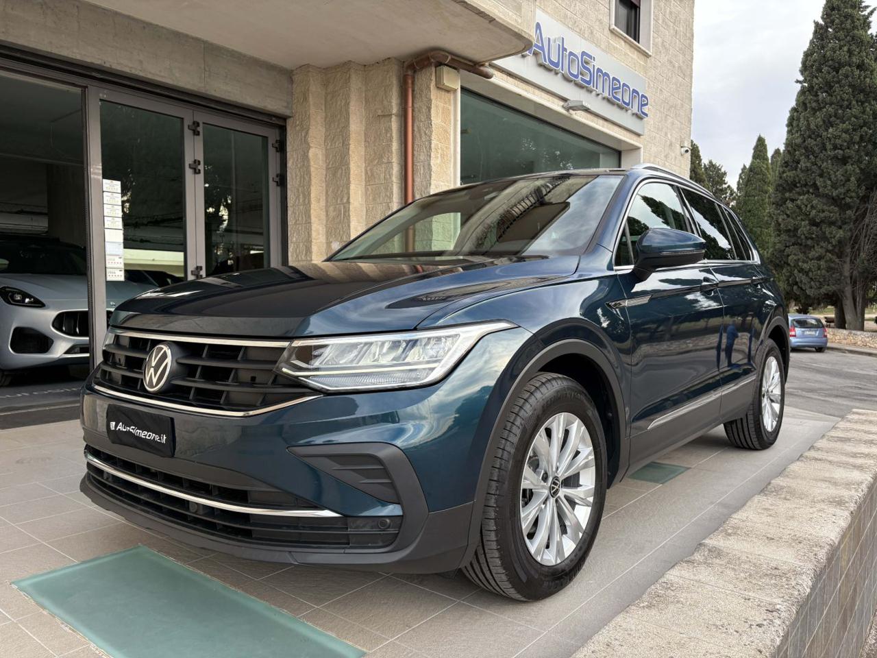 VOLKSWAGEN Tiguan 2.0 TDI 150 CV SCR DSG Life - 1