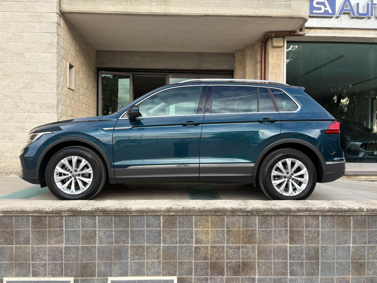 VOLKSWAGEN Tiguan 2.0 TDI 150 CV SCR DSG Life - 8