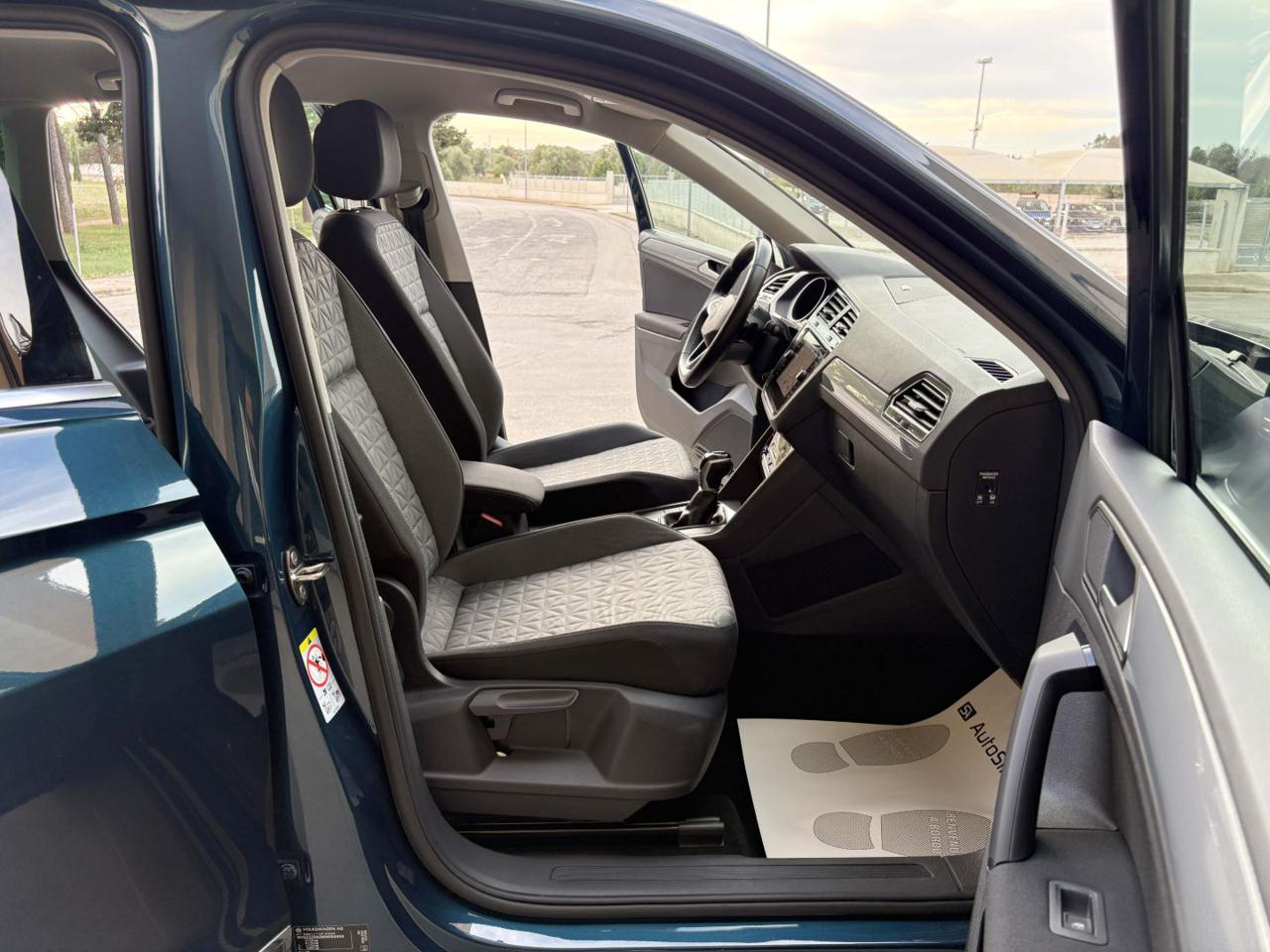 VOLKSWAGEN Tiguan 2.0 TDI 150 CV SCR DSG Life - 9