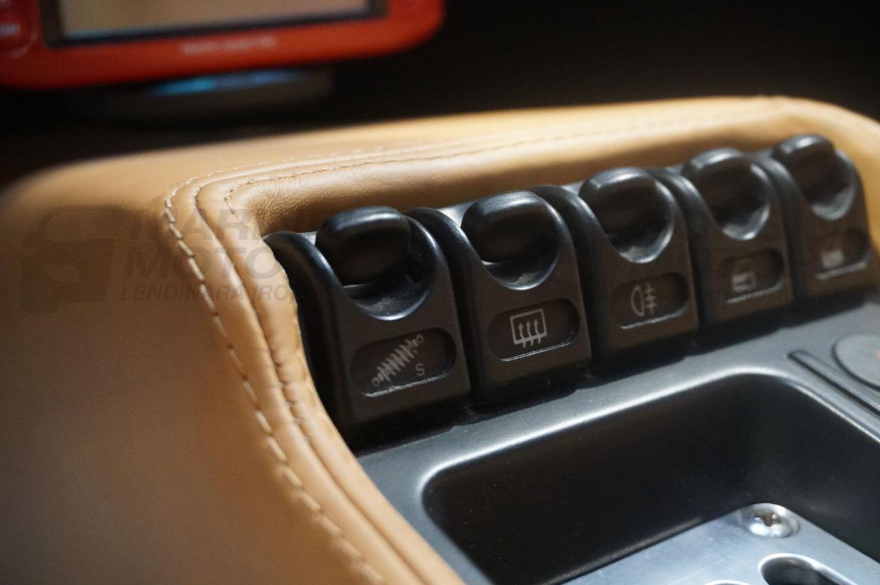 FERRARI F355 BERLINETTA - 11