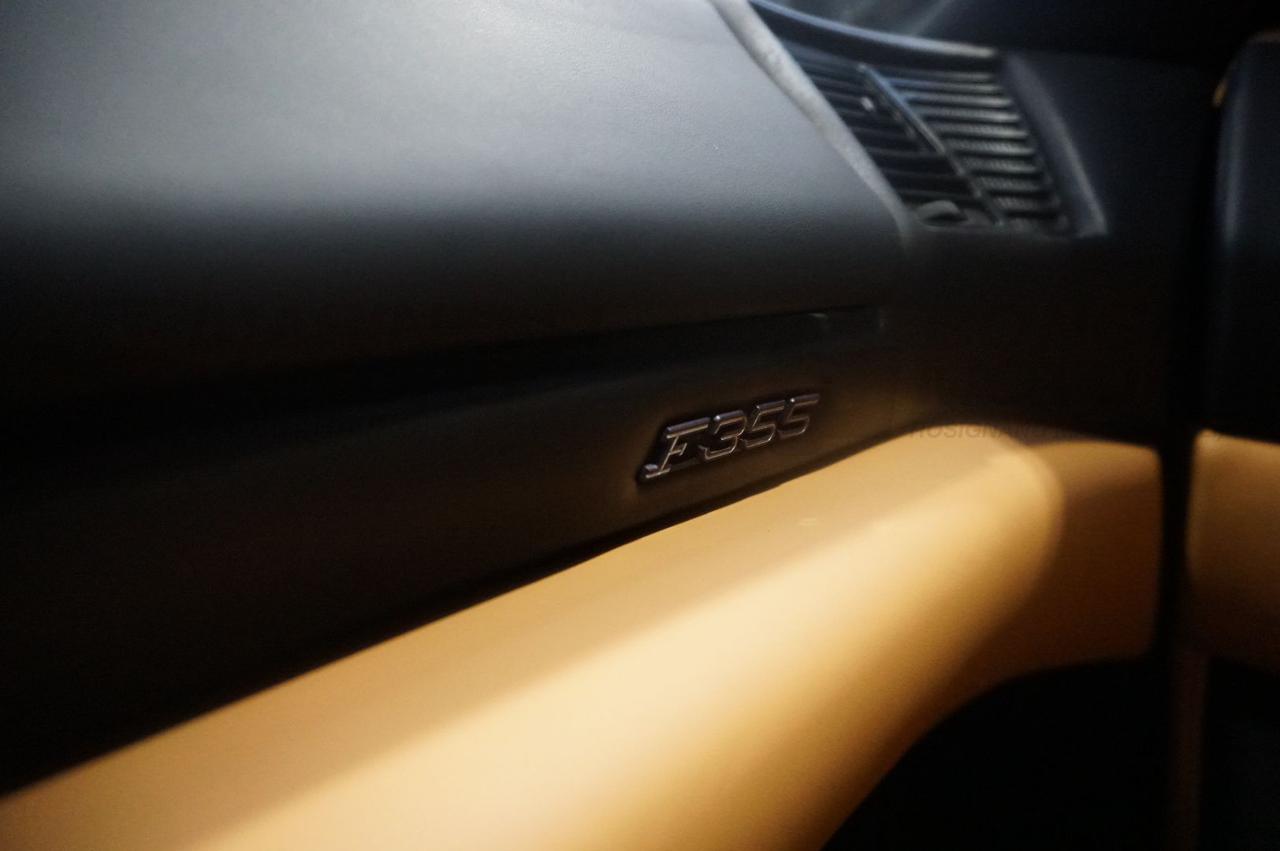 FERRARI F355 BERLINETTA - 15