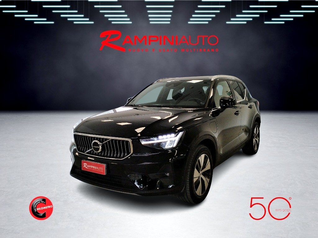 VOLVO XC40 T4 Recharge Plug-in Hybrid automatico Core - 2