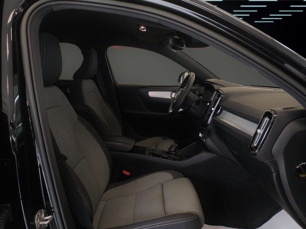 VOLVO XC40 T4 Recharge Plug-in Hybrid automatico Core - 18