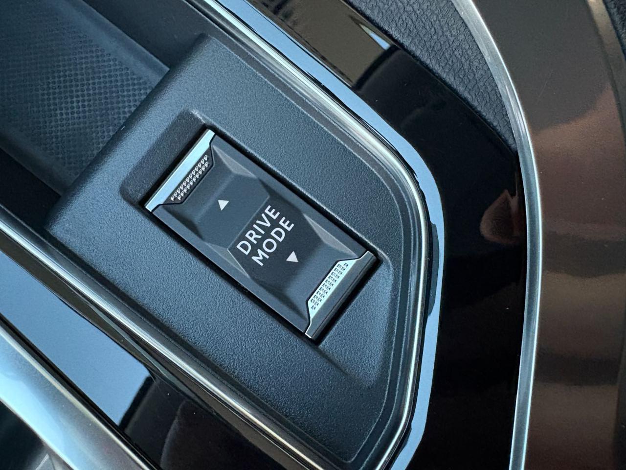 PEUGEOT 3008 1.5 BlueHDi 130 S&S Allure Pack C.AUTOMATICO - 37