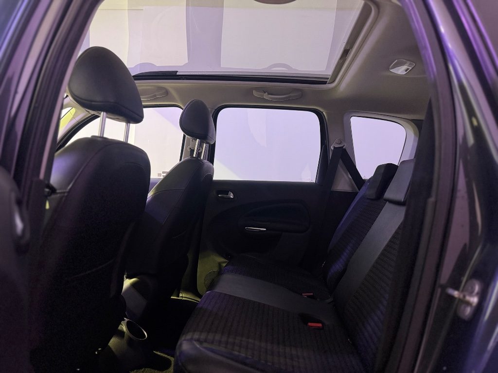 CITROEN C3 Picasso 1.4 VTi 95 Exclusive Limited - 6