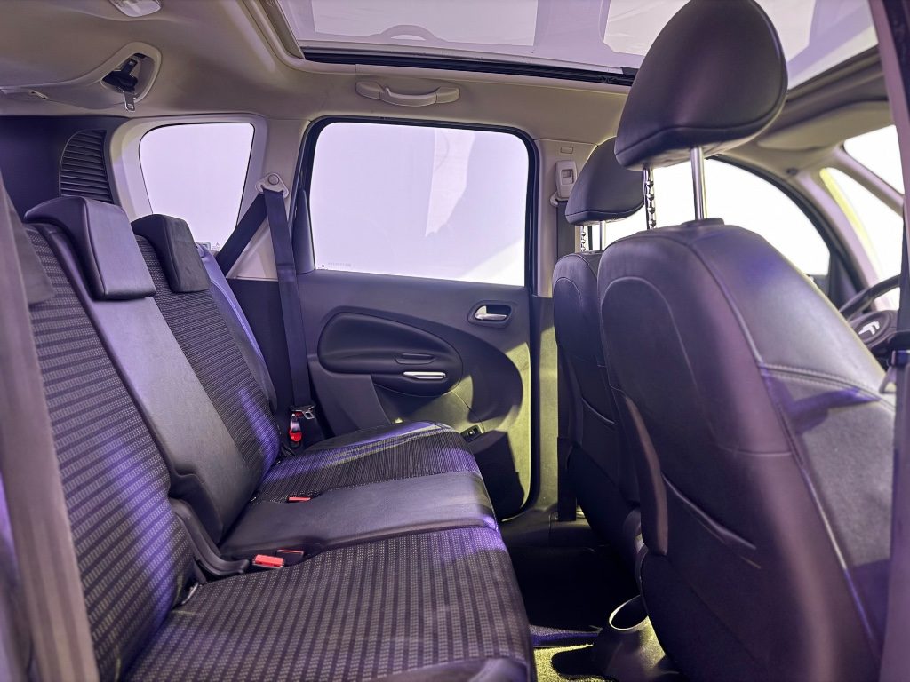 CITROEN C3 Picasso 1.4 VTi 95 Exclusive Limited - 7