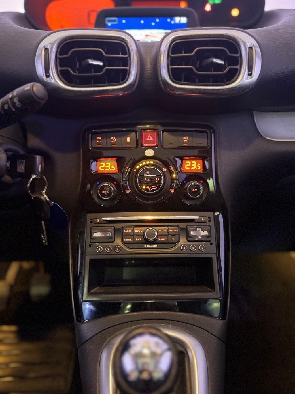 CITROEN C3 Picasso 1.4 VTi 95 Exclusive Limited - 16