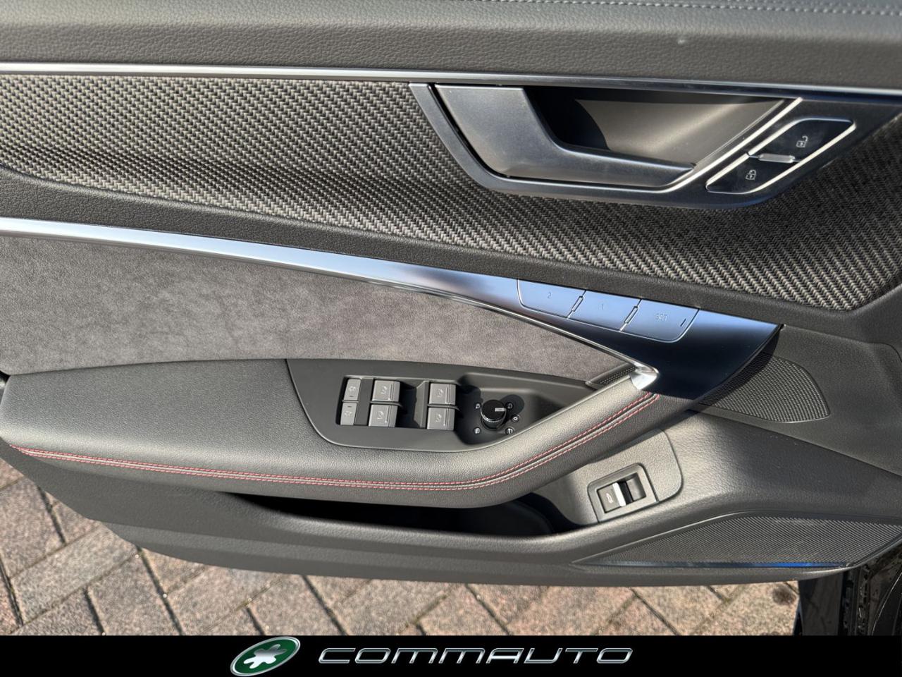 AUDI RS6 4.0 TFSI V8 Performance Dynamic Plus 305 CARBON - 14