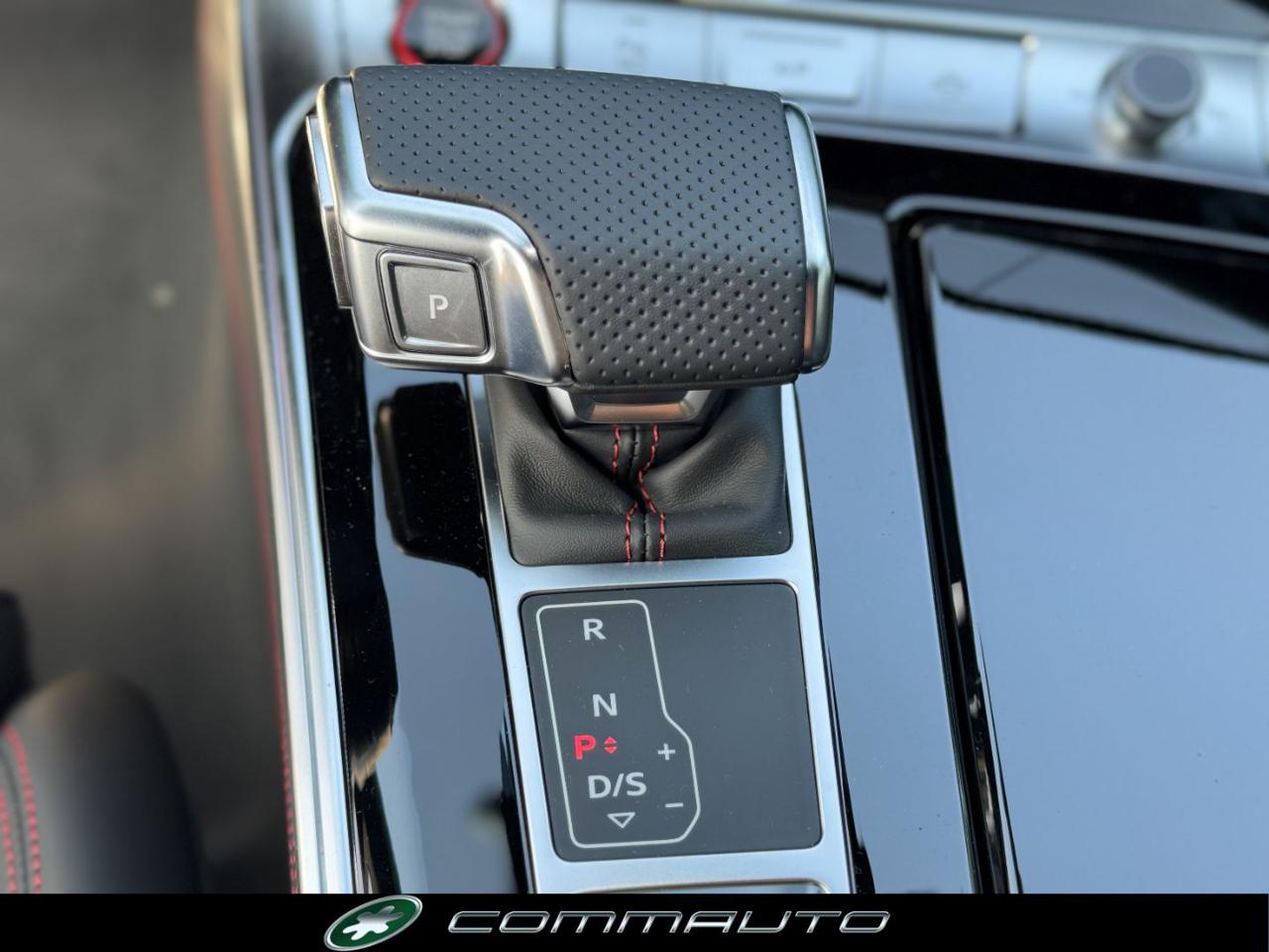 AUDI RS6 4.0 TFSI V8 Performance Dynamic Plus 305 CARBON - 30