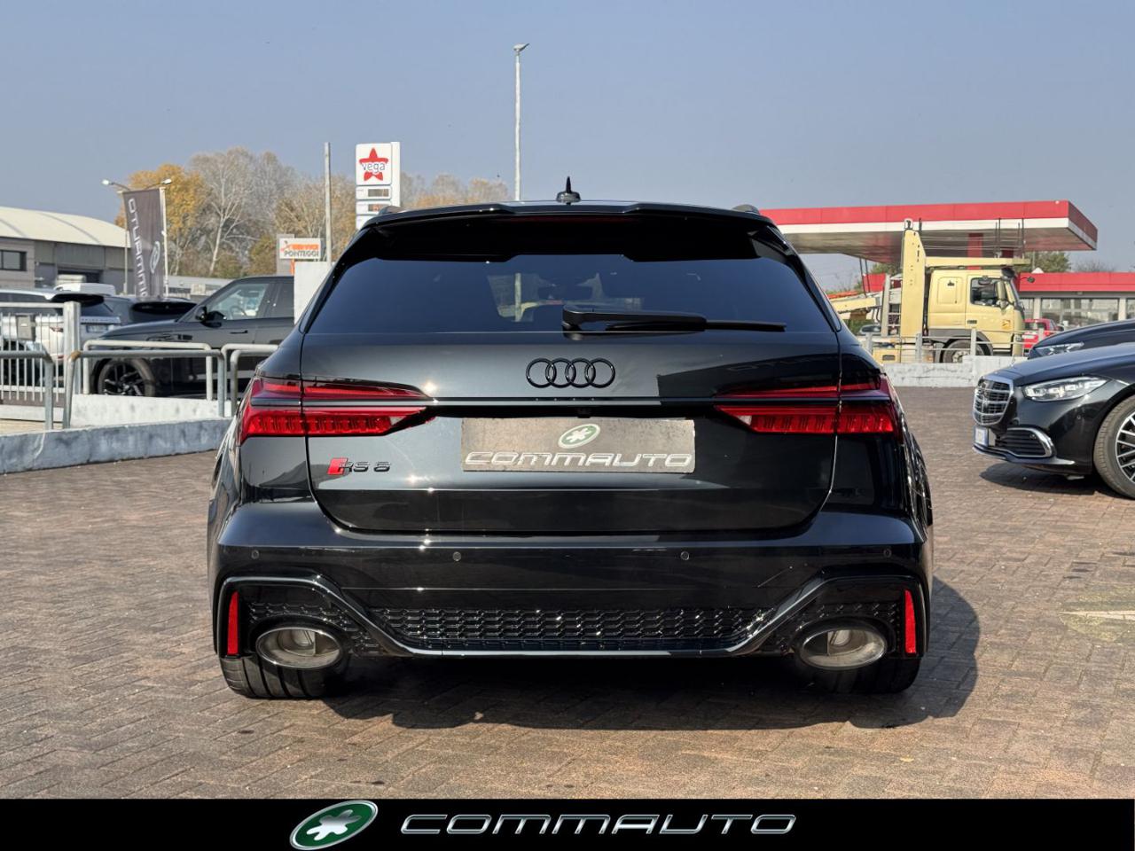 AUDI RS6 4.0 TFSI V8 Performance Dynamic Plus 305 CARBON - 8