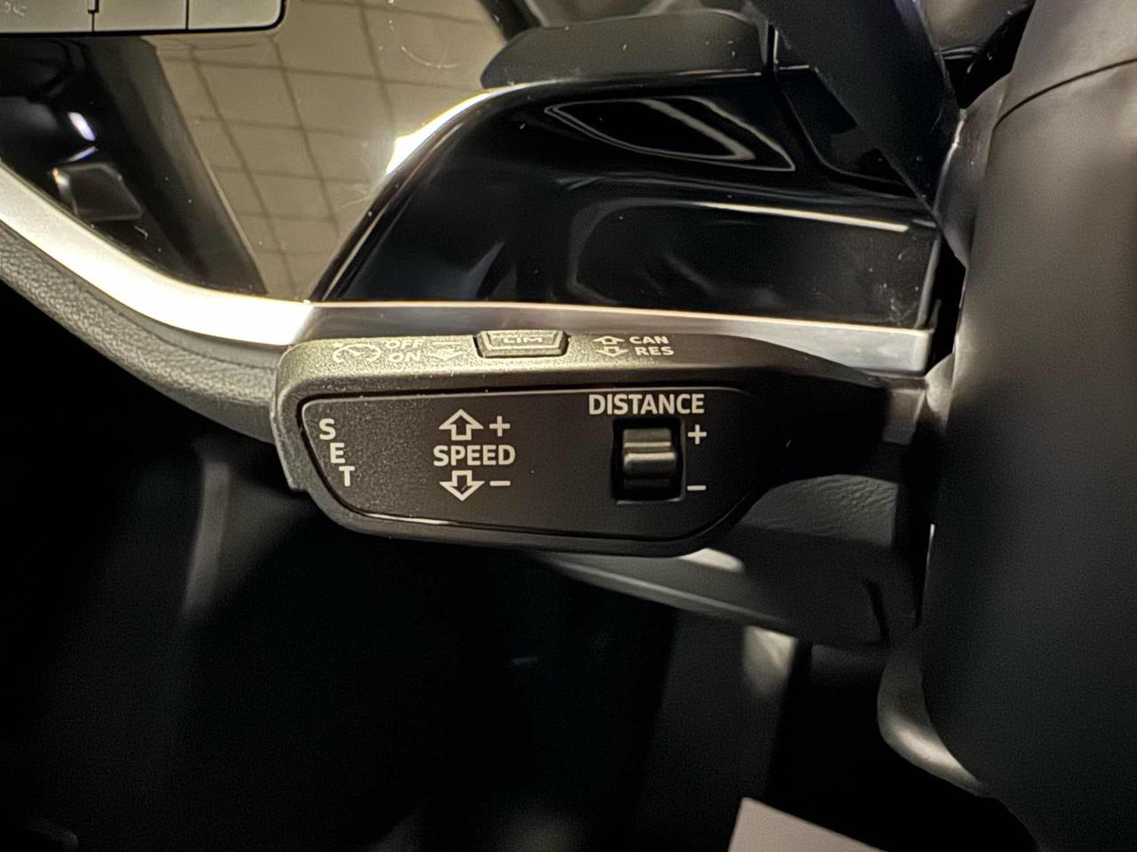 AUDI Q3 SPB 35 TFSI S tronic S line edition - 23