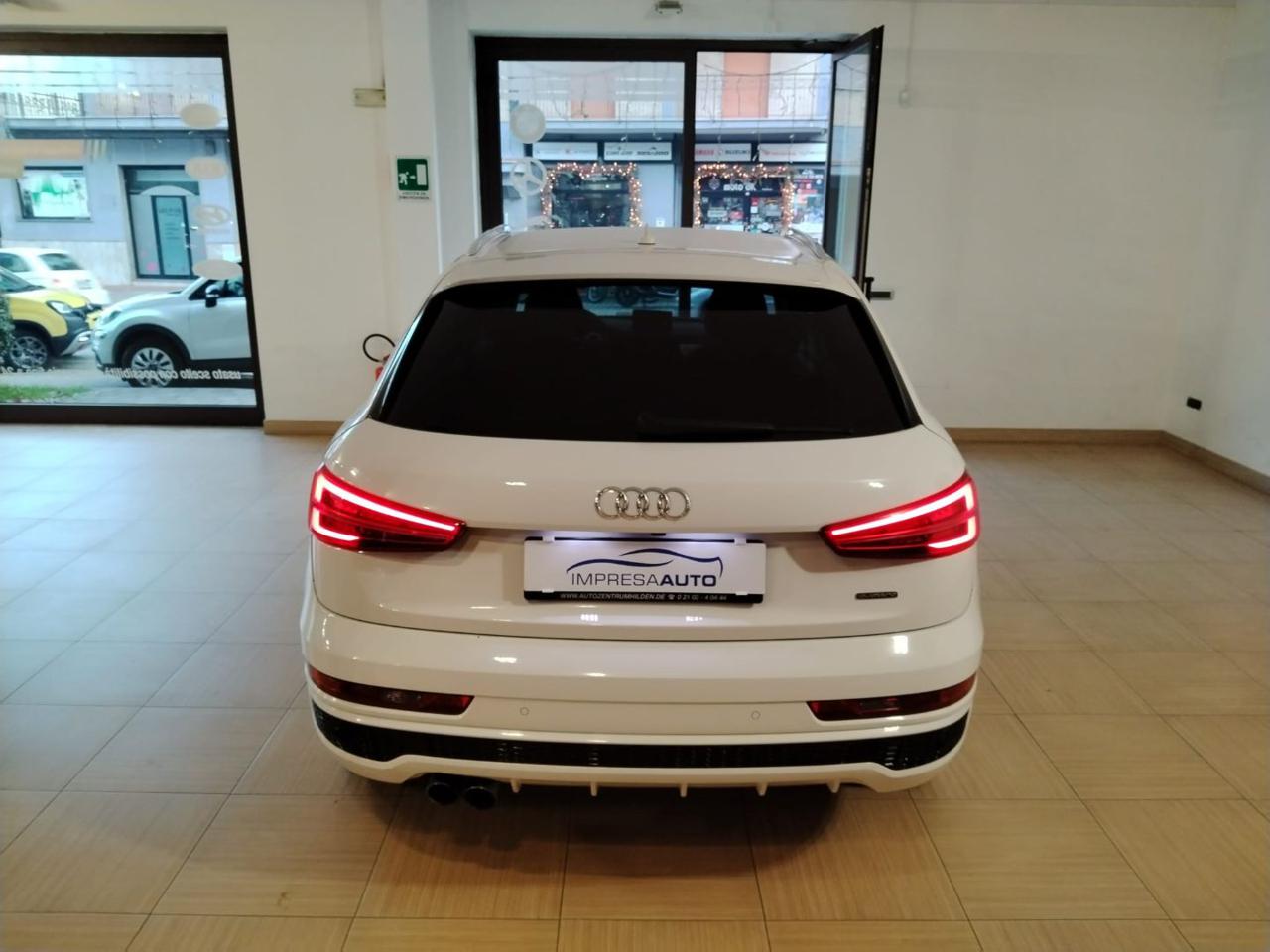 AUDI Q3 2.0 TDI 184 CV quattro S tronic Sport - 9