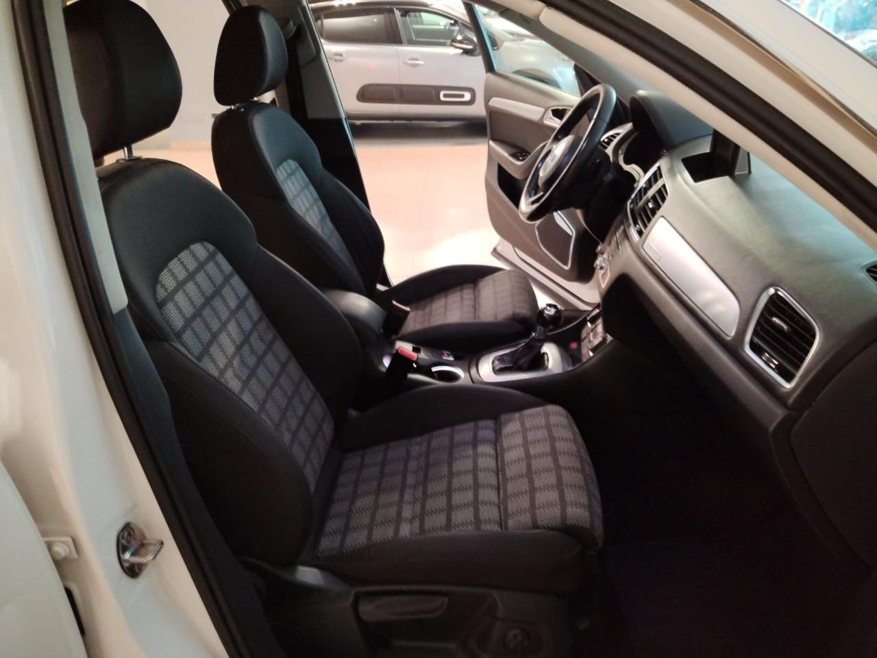 AUDI Q3 2.0 TDI 184 CV quattro S tronic Sport - 8