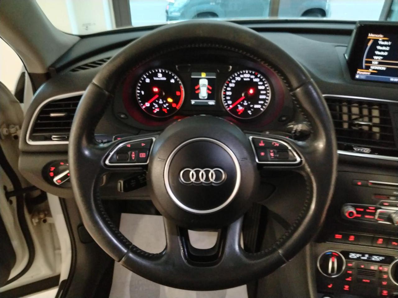 AUDI Q3 2.0 TDI 184 CV quattro S tronic Sport - 17