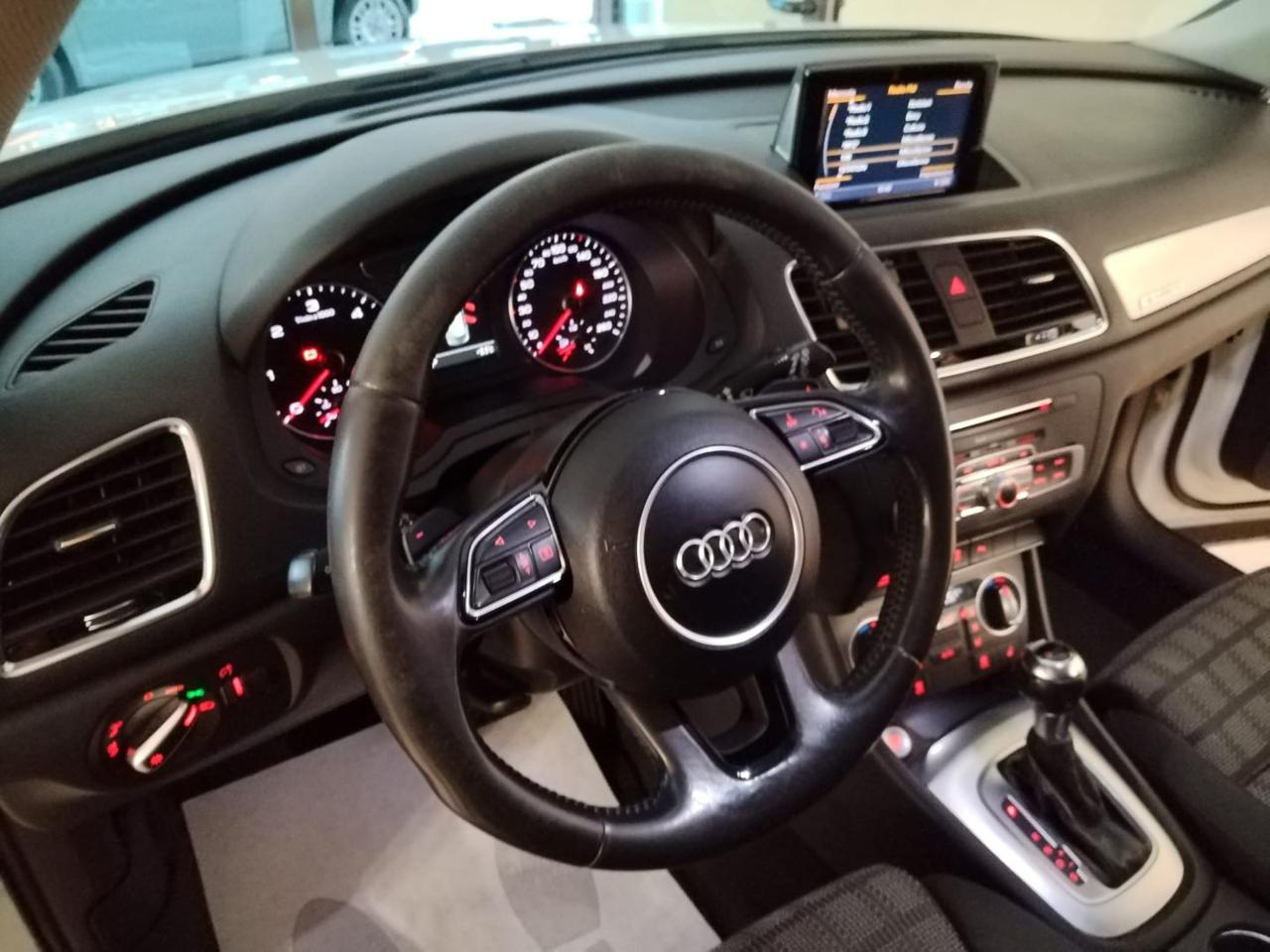 AUDI Q3 2.0 TDI 184 CV quattro S tronic Sport - 22