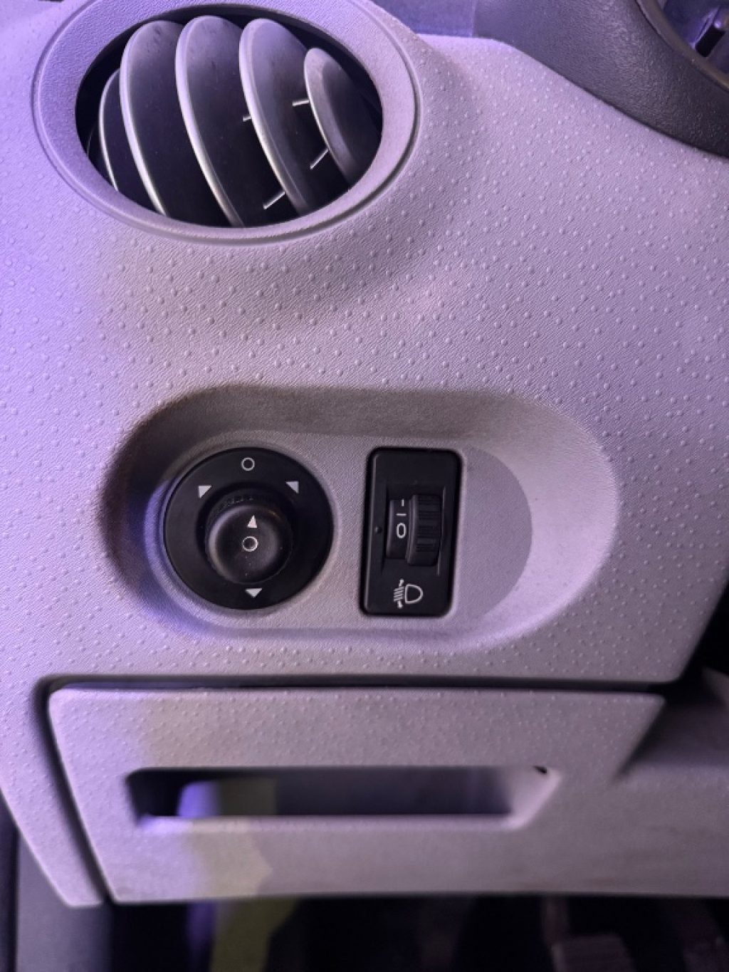 CITROEN C3 1.4 Exclusive - 19