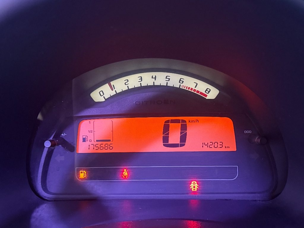 CITROEN C3 1.4 Exclusive Bi Energy G - 9