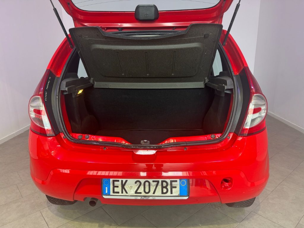 DACIA Sandero 1.2 16V - 16