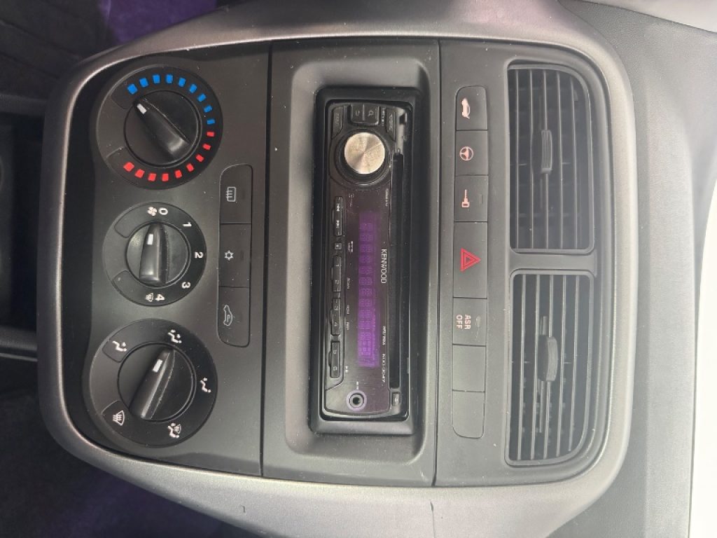 FIAT Grande Punto 1.2 3 porte Actual - 13