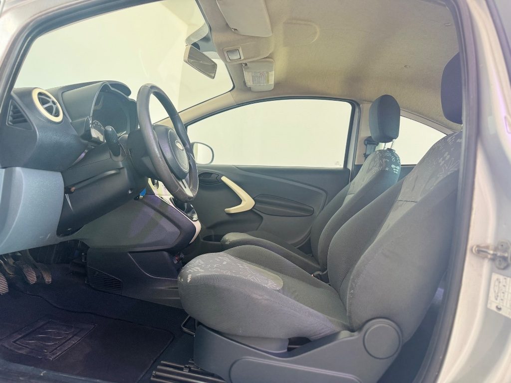 FORD Ka+ 1.2. 8V 69CV - 9