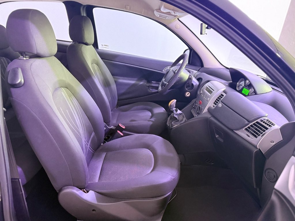 LANCIA Ypsilon 1.2 69 CV Platinum - 6