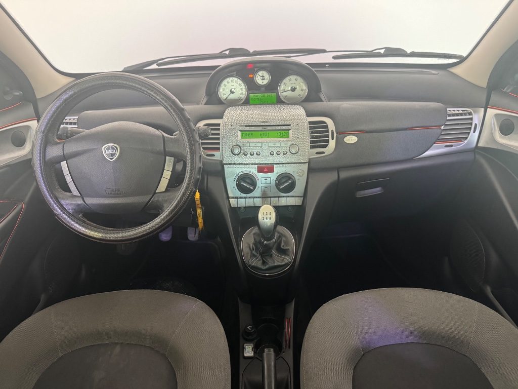 LANCIA Ypsilon 1.3 MJT 90 CV Blue&Me - 12