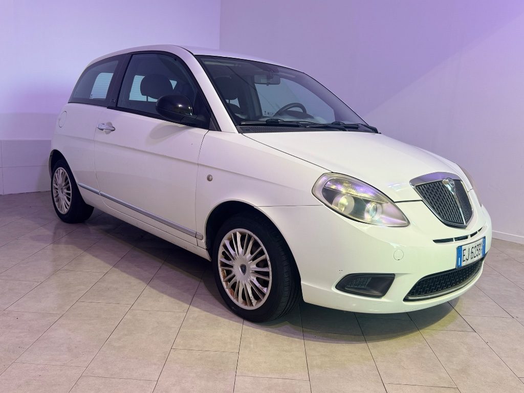 LANCIA Ypsilon 1.4 Diva Ecochic GPL - 2